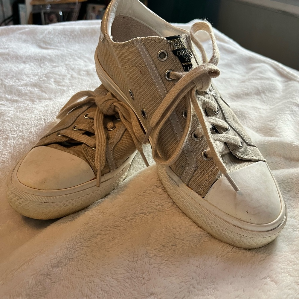 Vintage Havana ecru colored sneakers